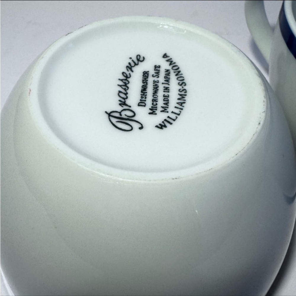 Set of 2 | White Ceramic Williams Sonoma Brasserie Blue Flat Mugs Tea Cups - Picture 10 of 12